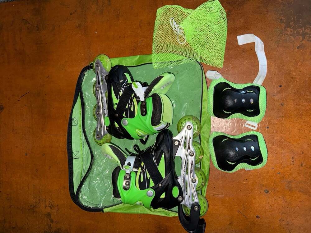 Kids Inline Skates Size 30-34 Green Black